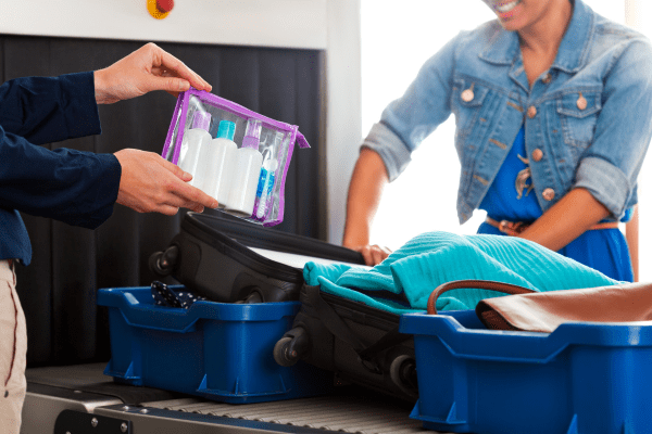 Baggage check at US airport